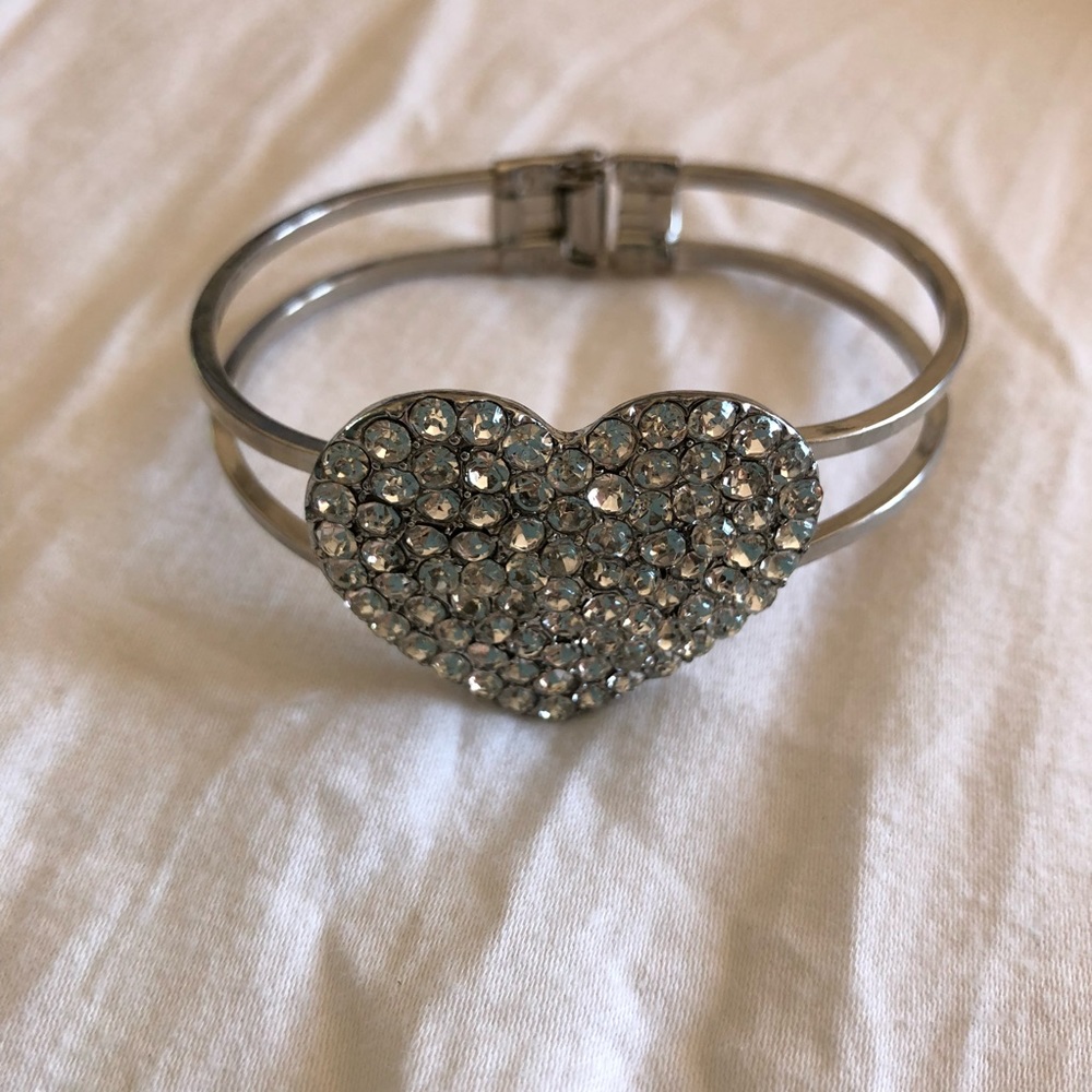 Silver Heart Bracelet!